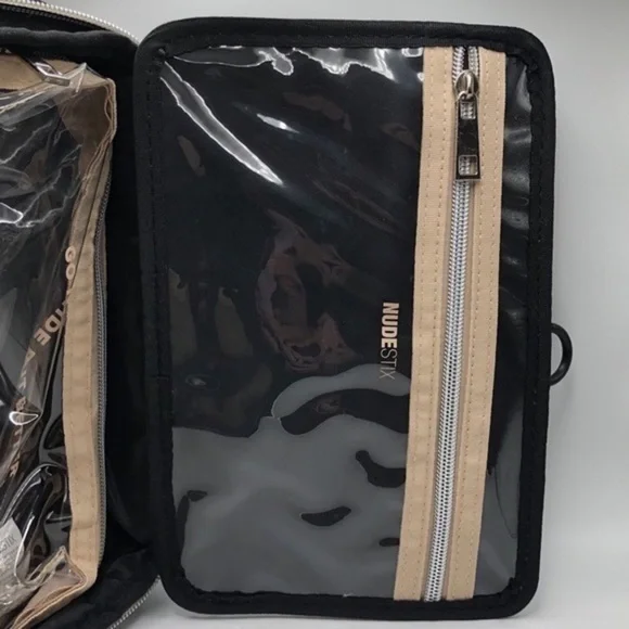 NUDESTIX Hanging Cosmetic Case - Picture 12 of 12